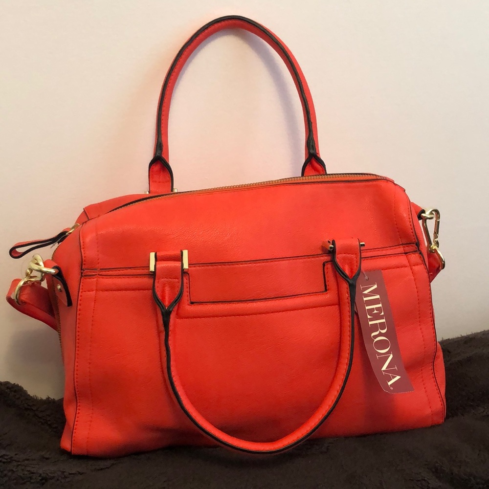 BRAND NEW💝 Merona fancy Crossbody/Hand bag!